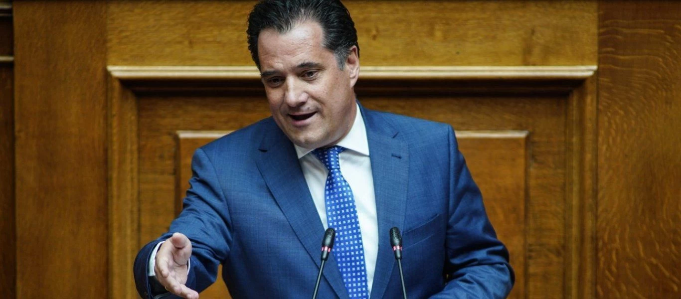 Α.Γεωργιάδης: Σχολιάζει «Ράδιο Αρβύλα» αλλά η αγωνία του είναι για την Μενδώνη και τον Λιγνάδη